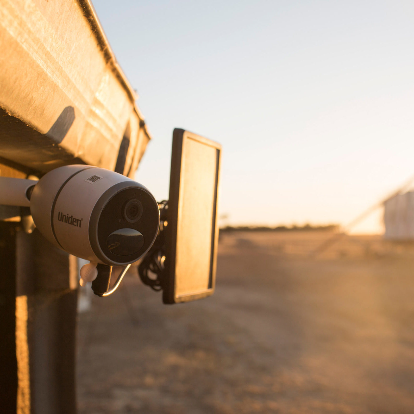 img_app-cam-solo-4G_lifestyle-davernport-24_3220x2000 App Cam Solo 4G (Outback)